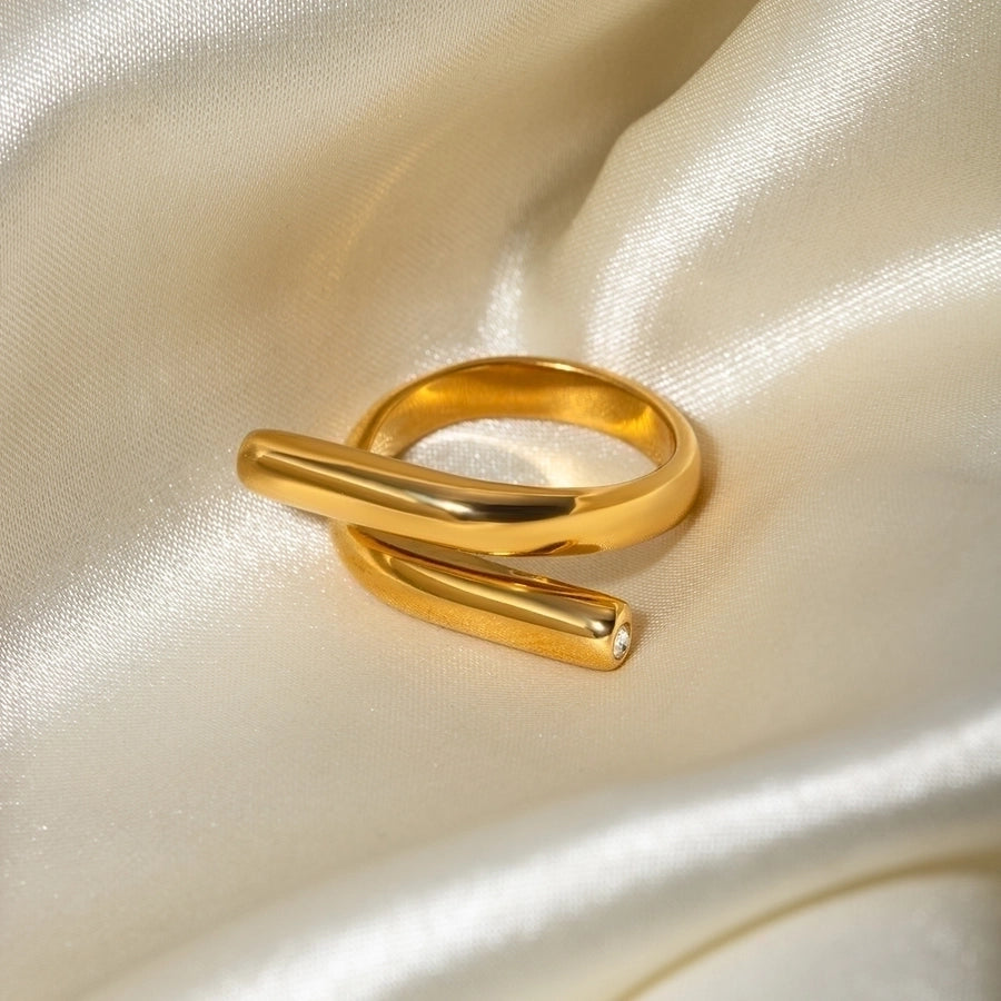 Opposite Bar Modern Style Stainless Steel 18K Gold Plated Ring