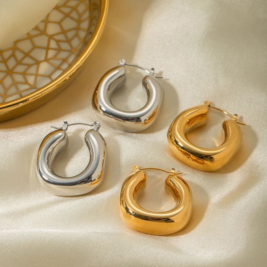 1 Pair It Girl Stainless Steel 16K Gold Plated Earrings
