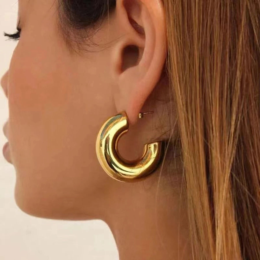 1 Pair Thick-C Shape Earrings, Stainless Steel, 18K Gold Plated