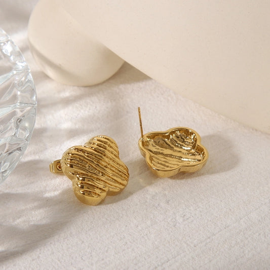 1 Pair Vintage Style Clover Stainless Steel 18K Gold Plated Ear Studs